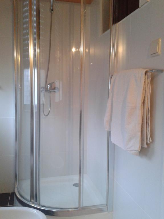 Lira Guest House B&B ปอร์โต ภายนอก รูปภาพ