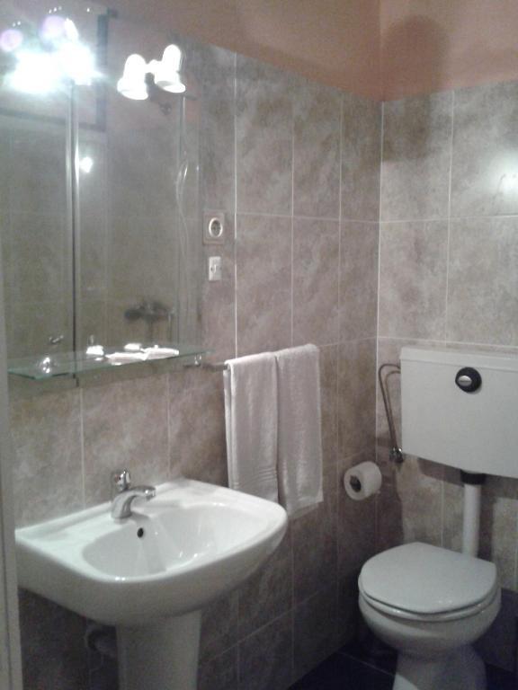 Lira Guest House B&B ปอร์โต ภายนอก รูปภาพ